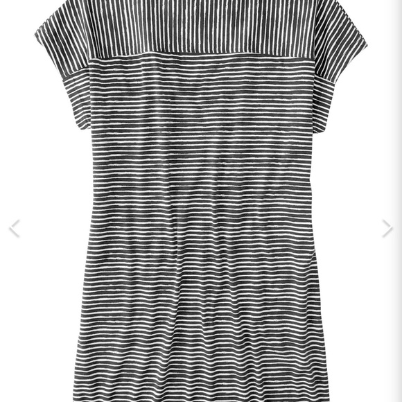 Title Nine Hiolani V Neck Dress - Painted Stripe - Picture 3 of 5